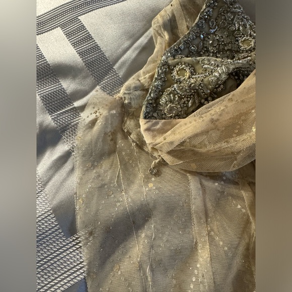 Mina Hasan Outfit - Picture 6 of 6